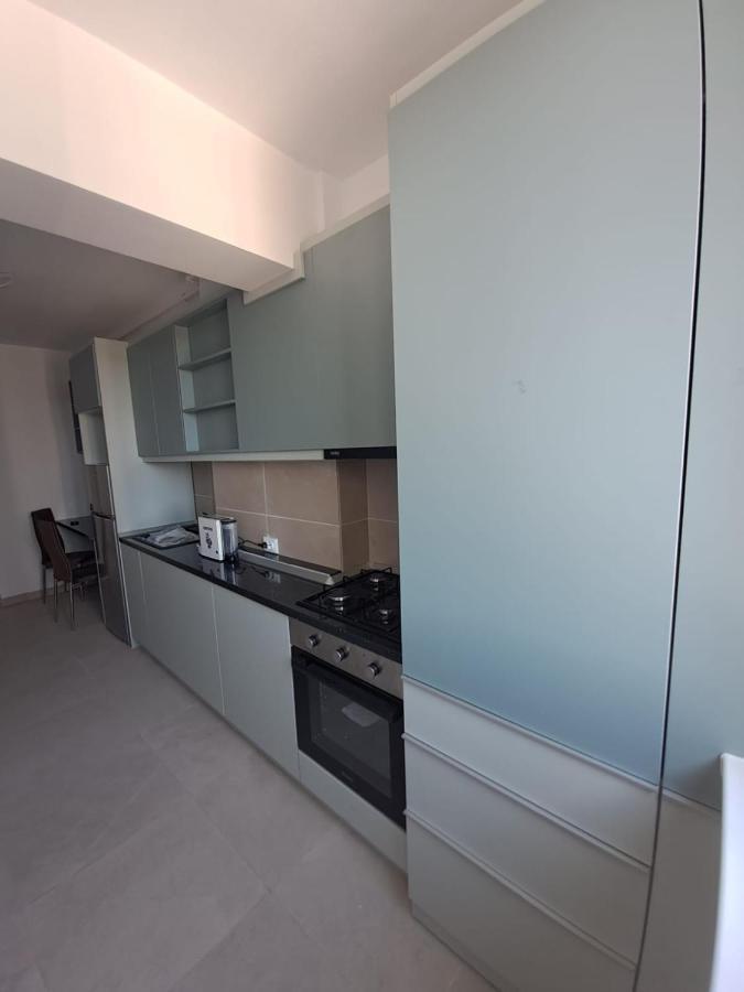 Happy Rental Apartments 2 Craiova Extérieur photo